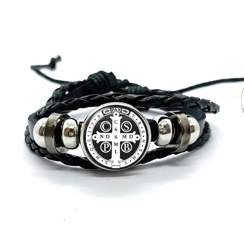 Medal Leather Bracelet with Glass Dome Snap