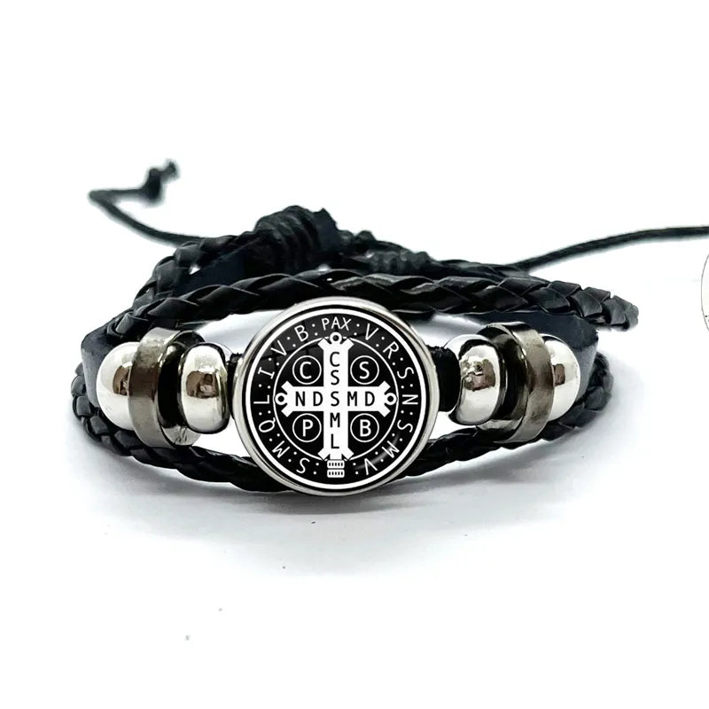 Medal Leather Bracelet with Glass Dome Snap