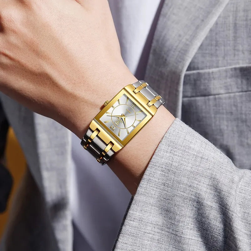 Luxury Golden Quartz Wristwatch