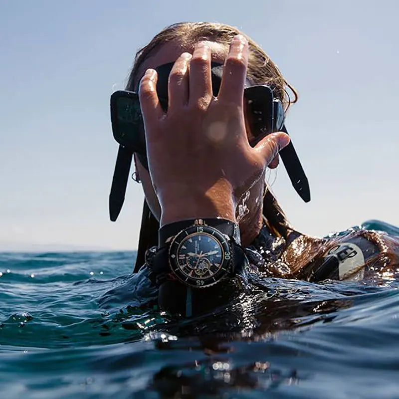 Super Luminous Men's Dive Watch