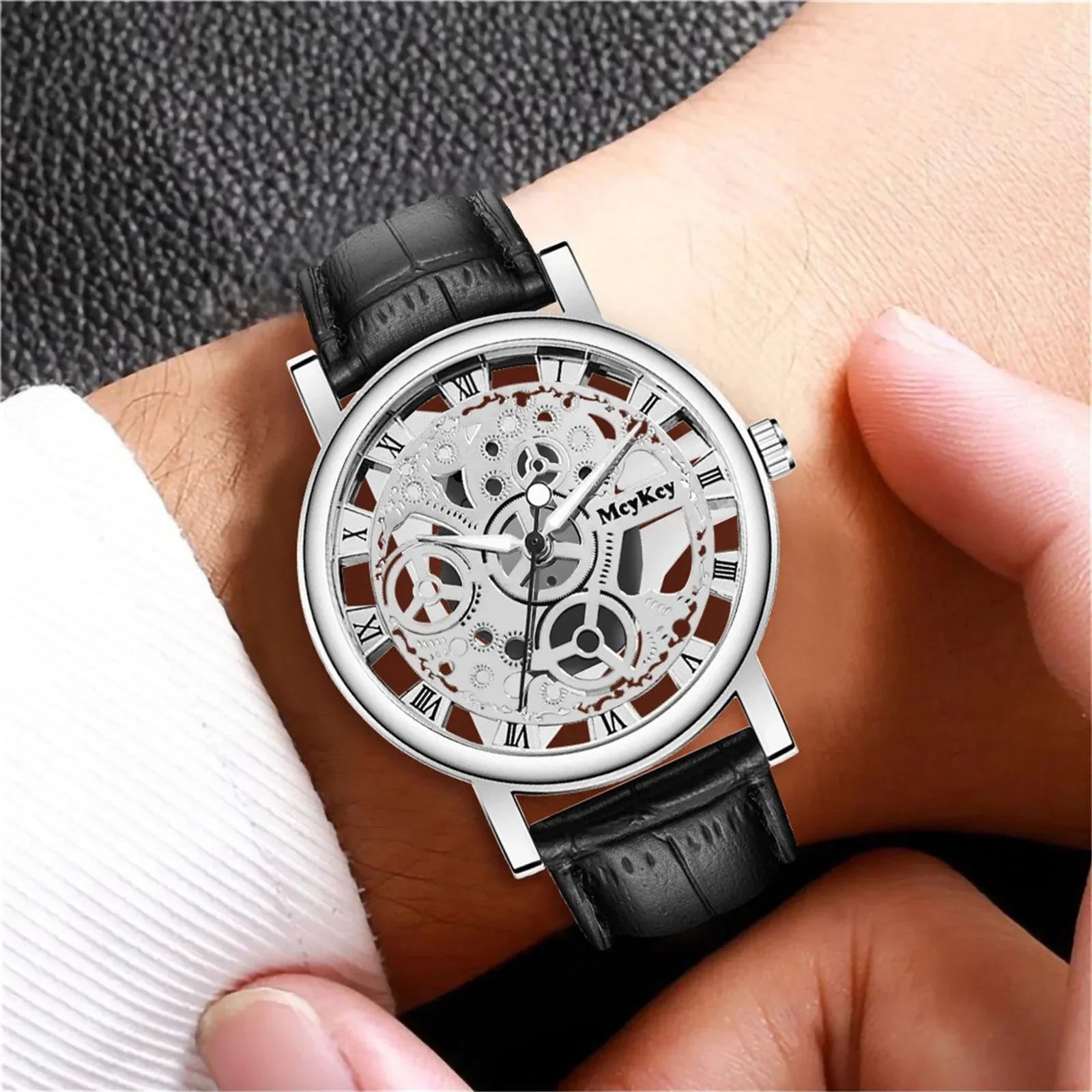 Men's Clock Quartz Sport Watch