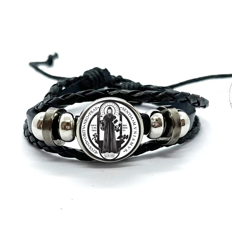 Medal Leather Bracelet with Glass Dome Snap